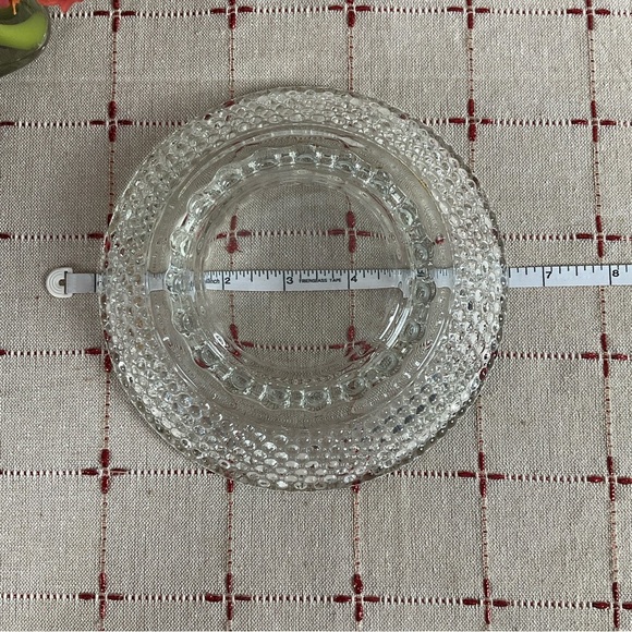 VINTAGE ANCHOR HOCKING Sure Snuff Clear Hobnail Ashtray round Large  6.25” - Picture 5 of 7